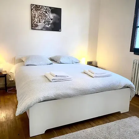 Maison De Charme A Avec Jardin Cloture Québriac